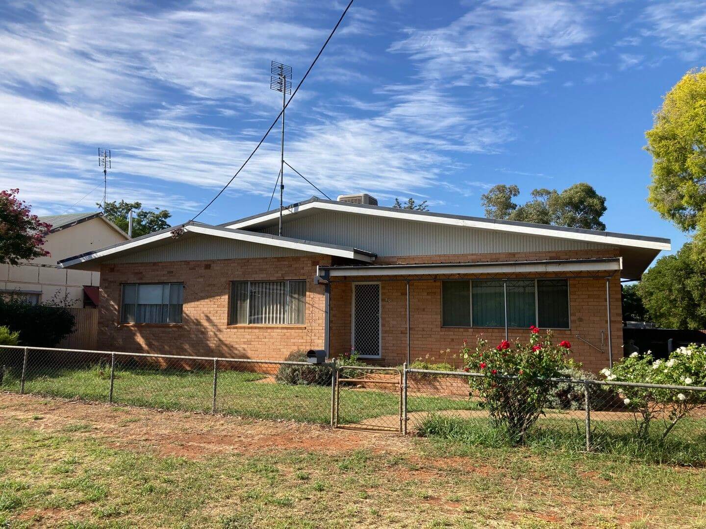 19 Bygoo Street Ardlethan NSW 2665